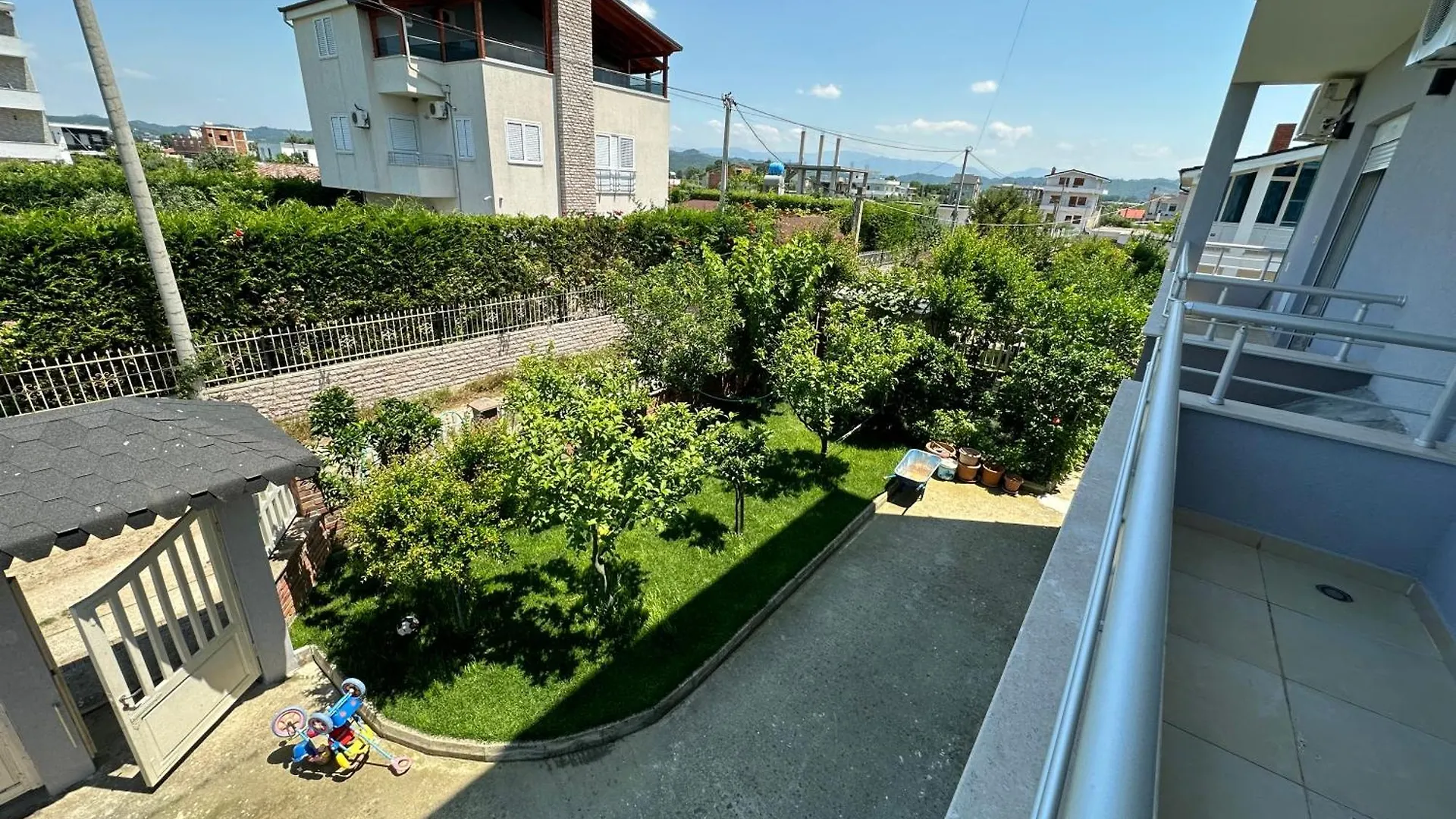 Lalzi Rental Apartments Durres 0*,  Albania